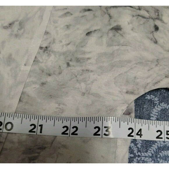 Lululemon Women's Full Day Ahead Shirt Size 2 Button Short Sleeve Rhino Gray - Picture 6 of 9